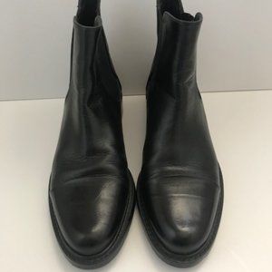 Stuart Weitzman boots